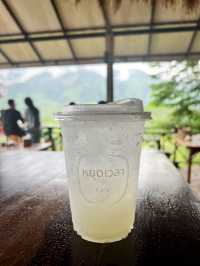 หยุดเวลาคาเฟ่ หมู่บ้านสะปัน