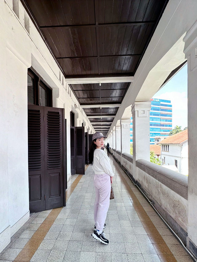 THOUSAND DOORS in Indonesia 🇮🇩