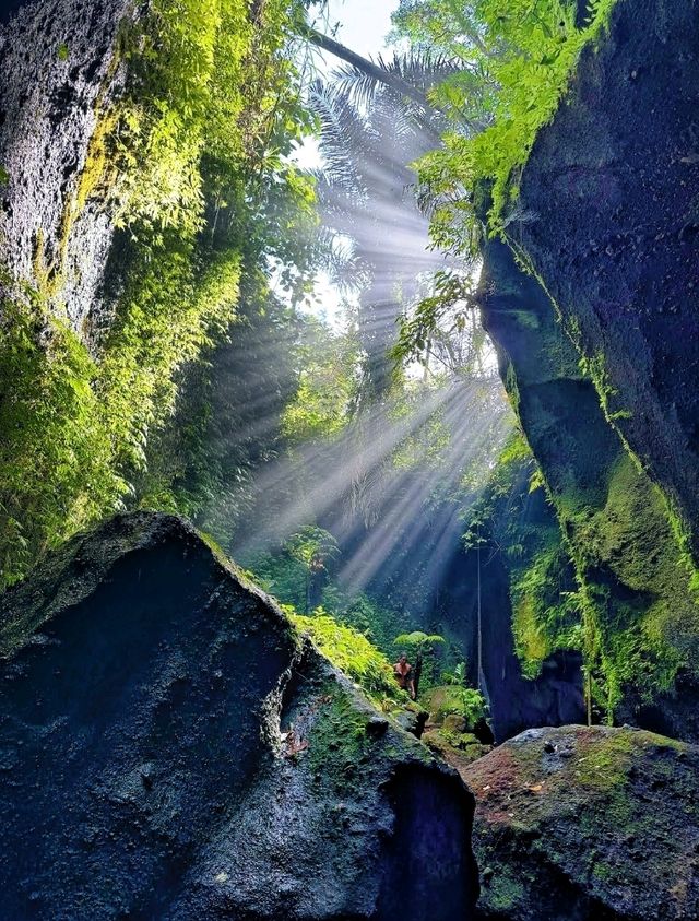 Visiting the unique waterfall in Bali: Tukad Cepung Waterfall