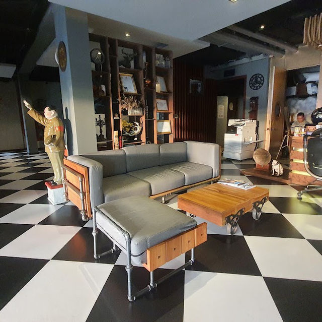  📍Loft Mania Boutique Hotel