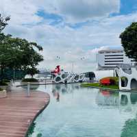 VivoCity: A Shopper's Paradise by the Sea