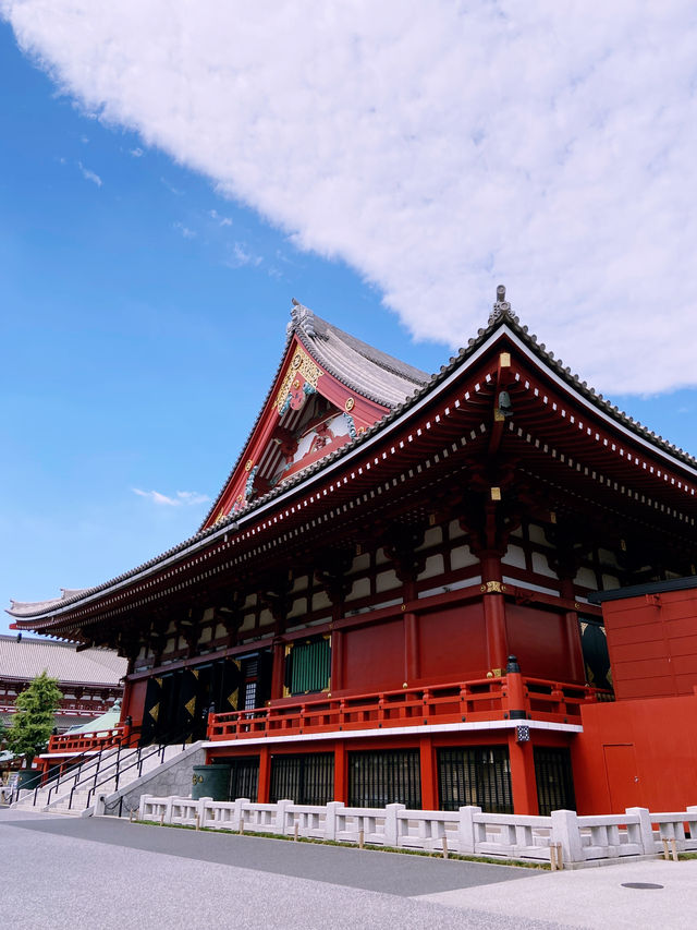 วัดเซนโซจิ (Senso-ji)