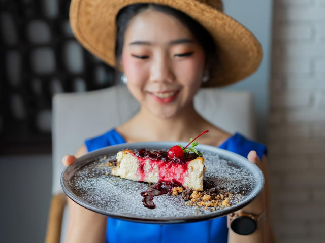 ISOLA PHUKET ร้านอิตาเลี่ยนชิลๆ วิวเรือยอร์ช