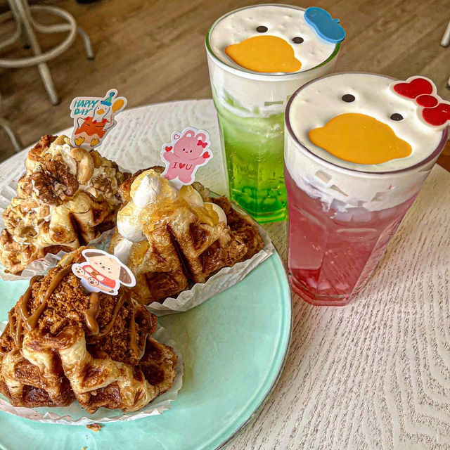 민트색 감성 가득한 79파운야드 합정점, 크로플 맛집의 진수🧇