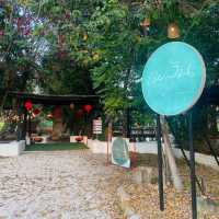 เพลิน Cafe & Restaurant