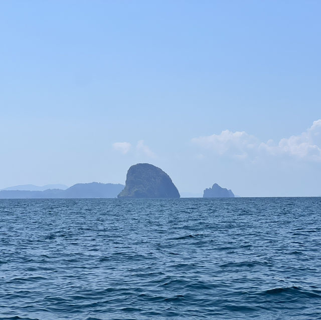 เกาะที่ขึ้นชื่อว่ามีชายหาดที่สวยที่สุดในโลก Kradan