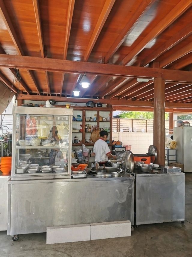 เรือนขุนพิเรนท์ ร้านลับย่านนนทบุรี