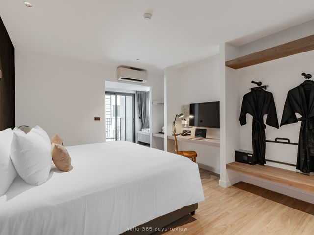 รีสอร์ตเปิดใหม่ Blu Monkey Hub & Hotel Bangtao