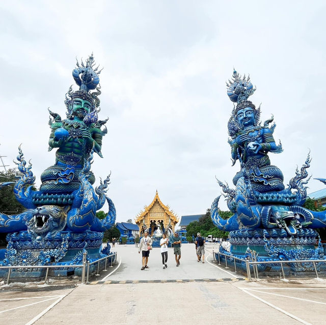  วัดร่องขุ่น – ศิลปะที่สะท้อนจิตวิญญาณอย่างงดงาม