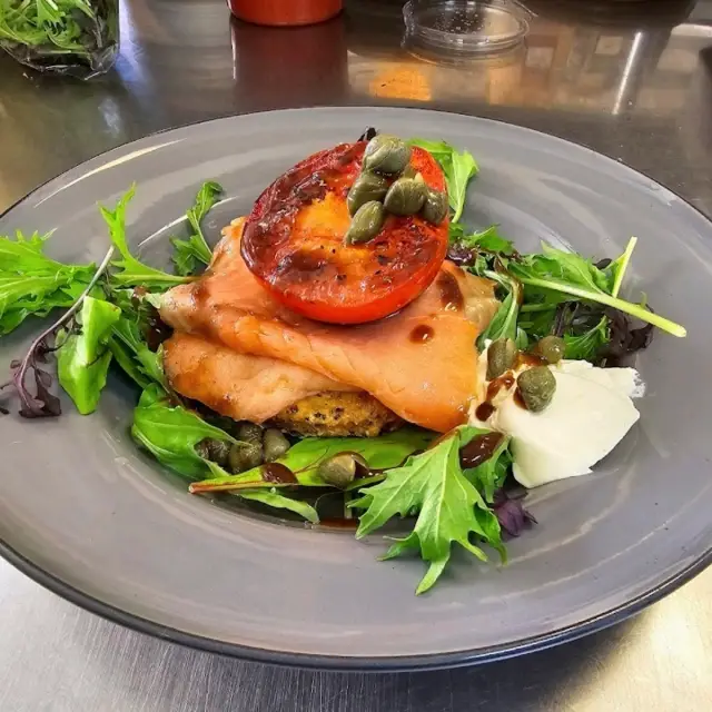 โดนัทและสโคน