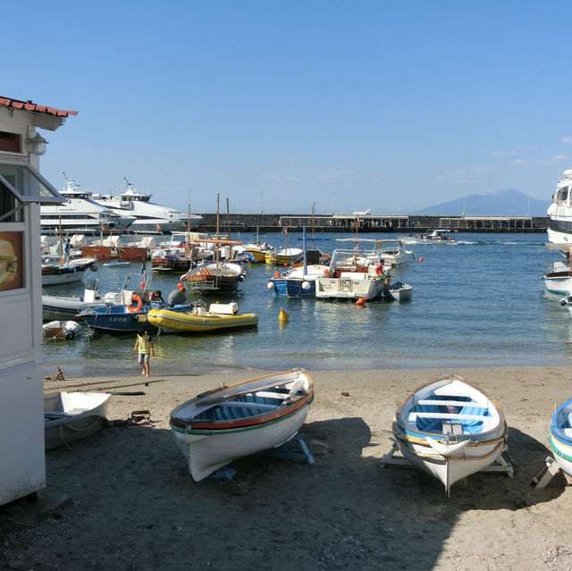 南イタリアへ来た際は必ず行きたい最高のリゾート地カプリ島🥺🏖🐠☀️