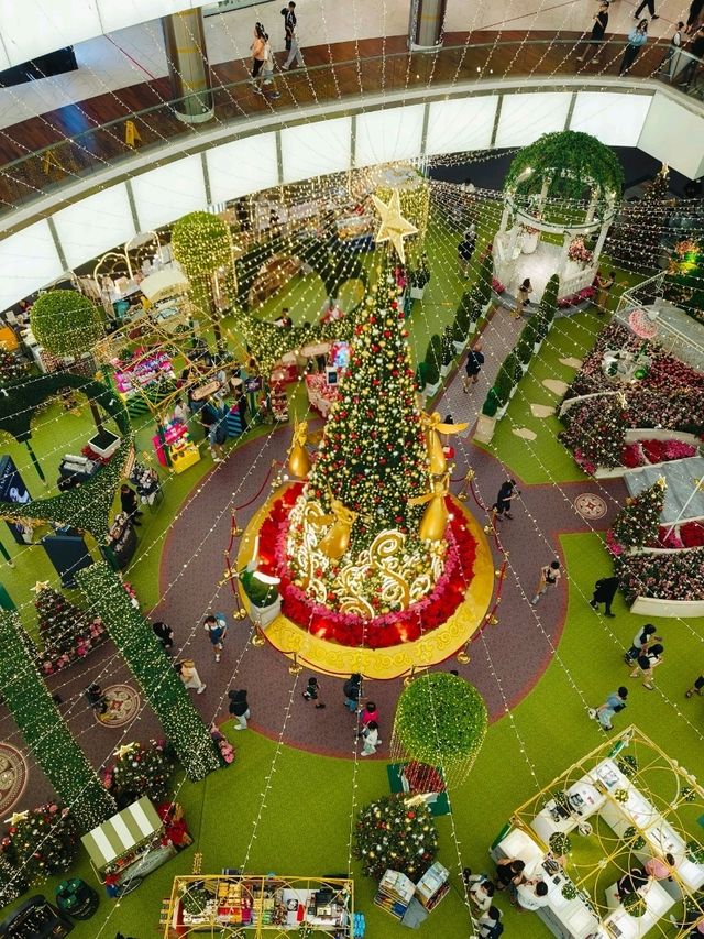 The Festive Magic at One Utama Mall