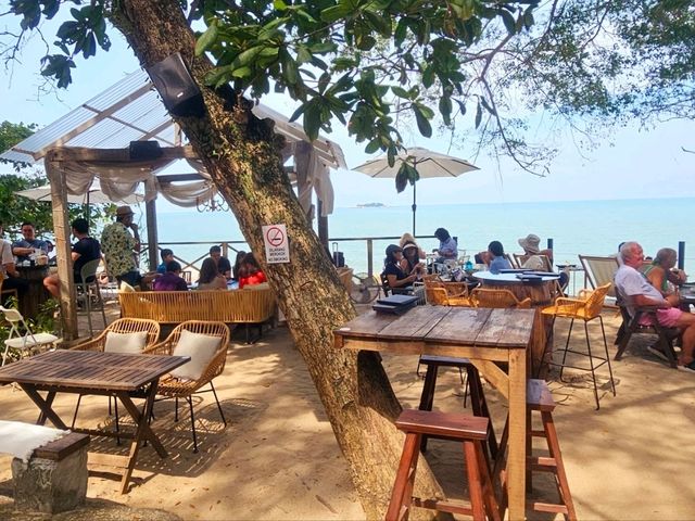 A nice daytime chillax at Oceano Symphony