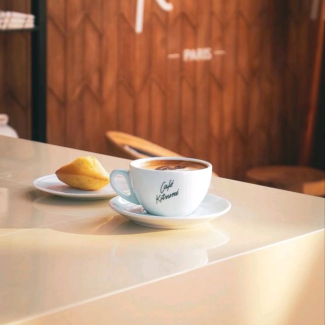 CAFE KITSUNE