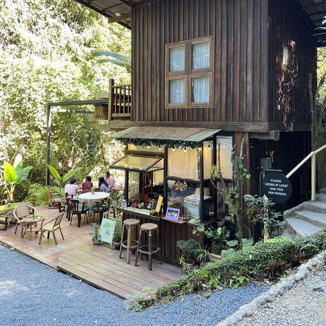 claai cafe'& eatery เชียงใหม่