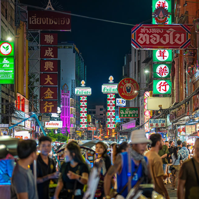 ปักหมุดที่พักสุดชิคใกล้เยาวราช ราคาน่ารัก ⛩️