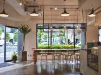 A Unique Coffee Experience at STREAMER COFFEE COMPANY💚