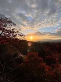 Sunset at Kiyomizudera: A Dreamy Autumn Experience in Kyoto