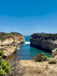 A Breathtaking Drive Along the Great Ocean Road 🌊