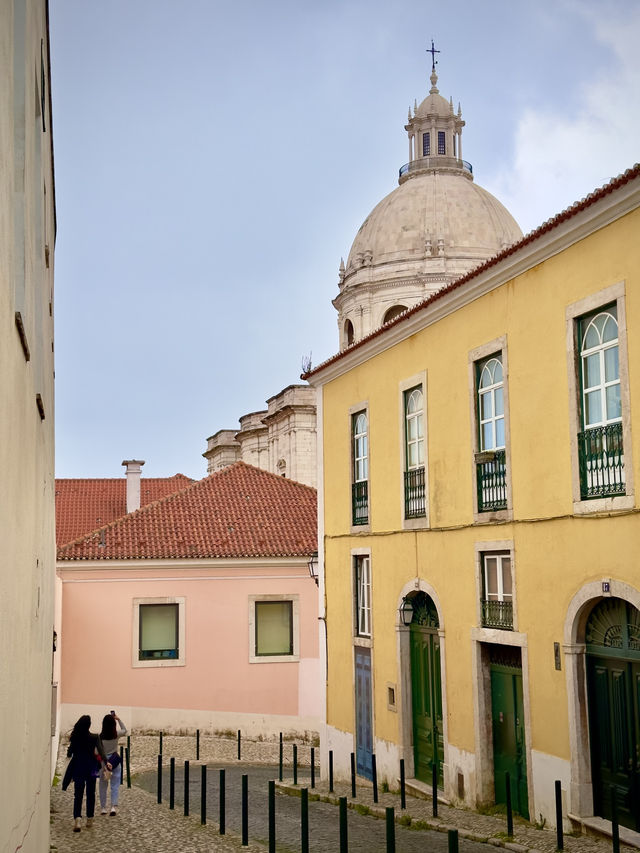 Discover the Charm of São Vicente: Lisbon’s Hidden Gem