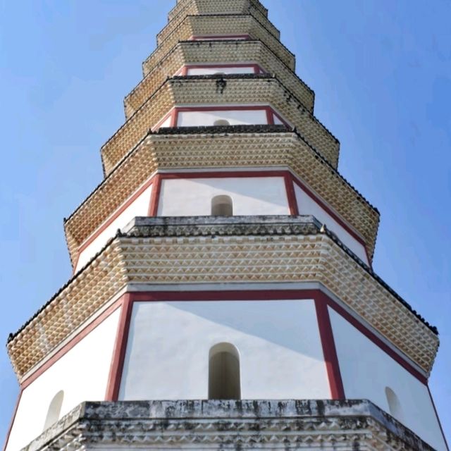 高州寶光塔