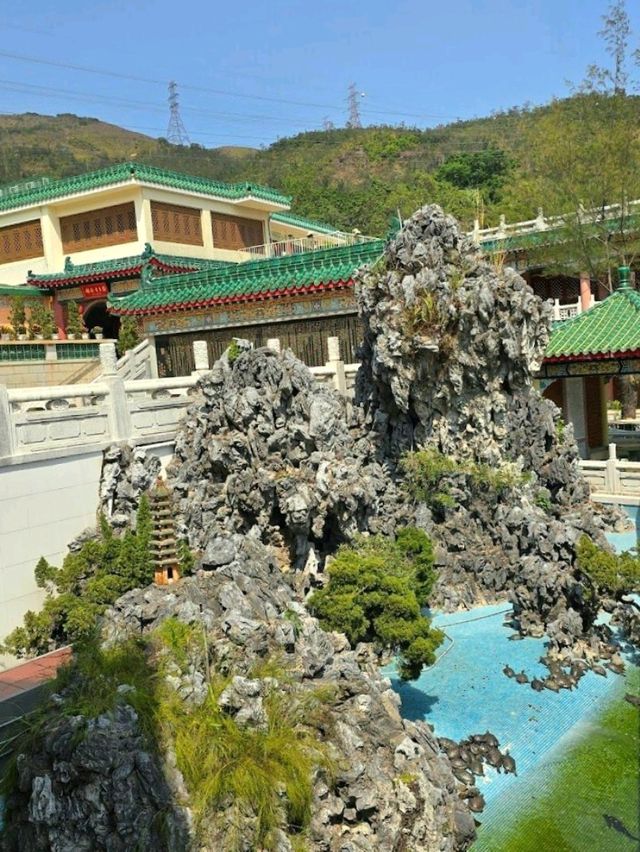Yuen Yuen Institute