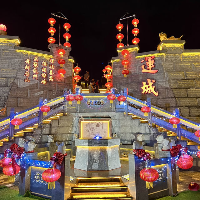 Seeking blessings at Xing’an Temple in Batu 11 Cheras