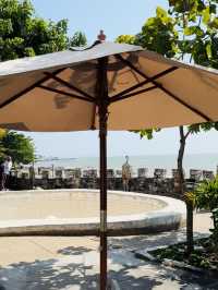 Hiddle Lab บางแสน คาเฟ่ ริมทะเล ชิลๆ