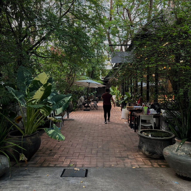 คาเฟ่ กรุงเทพ