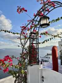 Spring Trip to Santorini: Exploring Oia💐