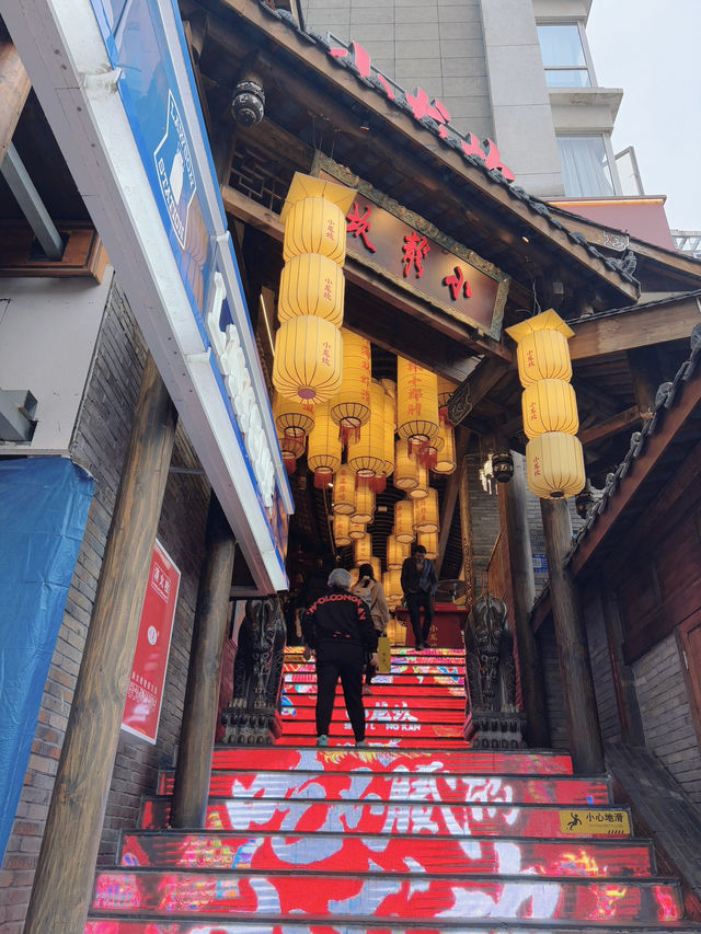 เสี่ยวหลงข่าน ร้านชาบูหมาล่าเจ้าดังแห่งเฉิงตู