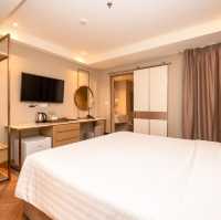 Away Bangkok Riverside Kene