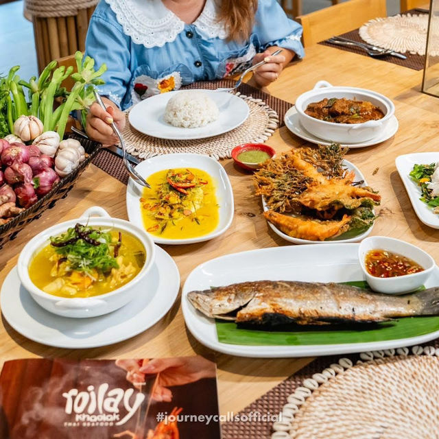 ร้านอาหารทะเลเขาหลัก 🦐