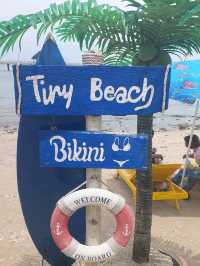 Tiny Island Cafe @ Bangsan