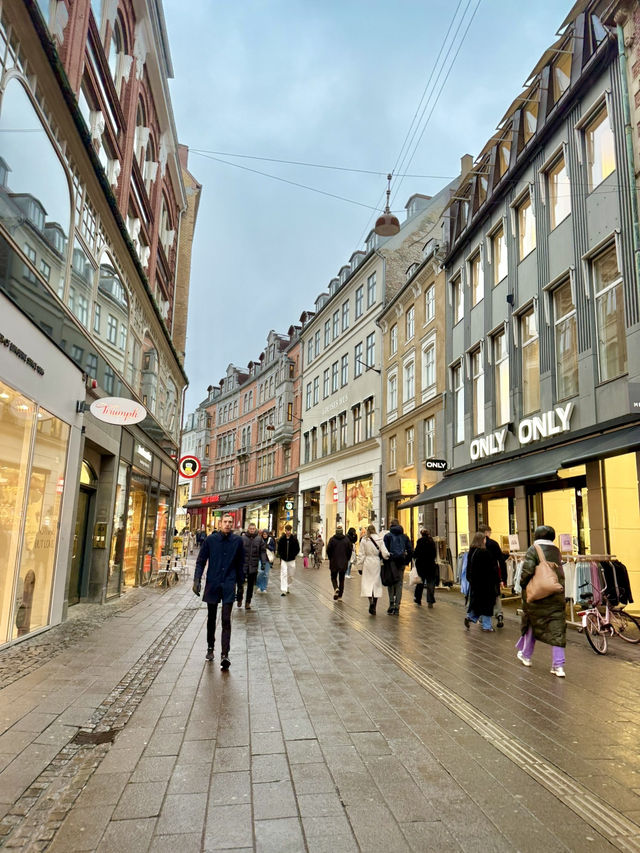 A Walk Along Strøget – Design, Details & a Hint of Royal Elegance