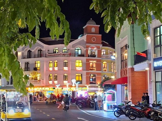 ยามพลบใน Grand World✨️