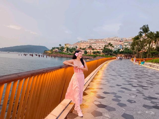 Night Light @ Sunset Town Phu Qouc ...