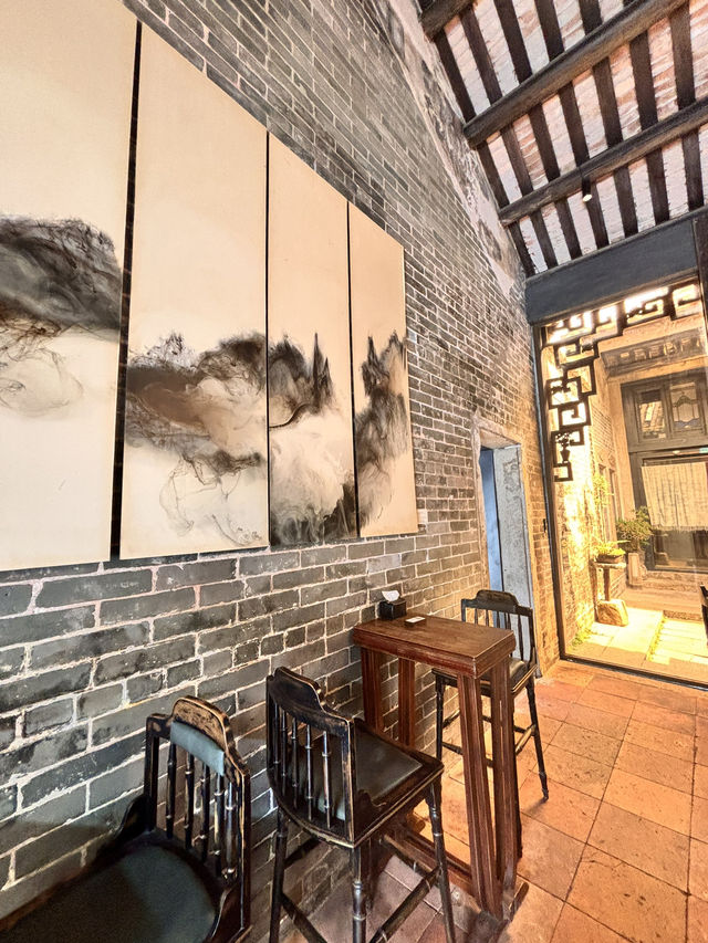 珠海醫帝廟涼茶：酒吧feel嘅涼茶店🍹