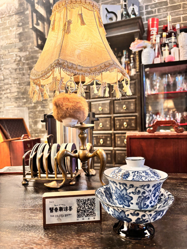 珠海醫帝廟涼茶：酒吧feel嘅涼茶店🍹