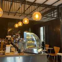 BKK Like a Local: Coffee, Art & Bars