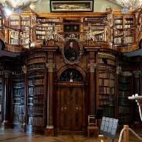 Step Into a Literary Paradise: The Abbey Library of Saint Gall – Switzerland’s Oldest Treasure