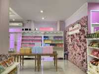 ’ขนมบ้านอาจารย์‘ ร้านน่ารักขนมของฝากอร่อย 