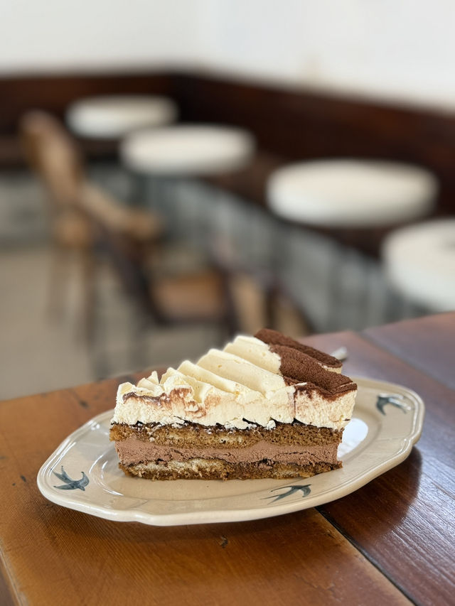 I stopped going to other cafe after this
