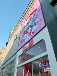 เดินเล่นที่ Pop Mart Nanjing Road