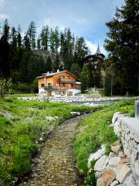 Hotel Nolda – Alpine Access and Budget Comfort in St. Moritz Bad