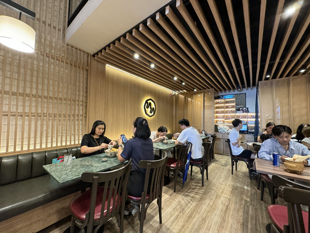 Boat Noodles with a Touch of Comfort: Thai Thai Boat Noodles @ Siam Square