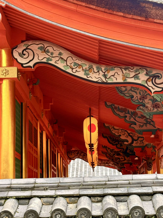 松山｜日本三大八幡造建築 伊佐爾波神社的「必中」傳說