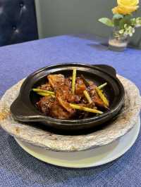 經典配搭的煲仔飯
