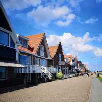 🌊🎣 Volendam Summer Escape: A Postcard-Perfect Dutch Fishing Village  