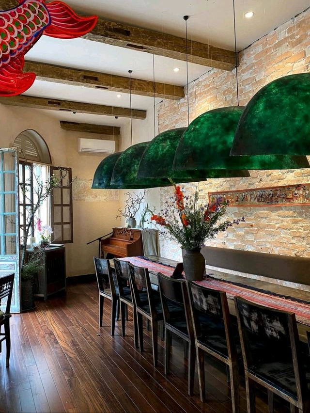Cāga Café & Restaurant